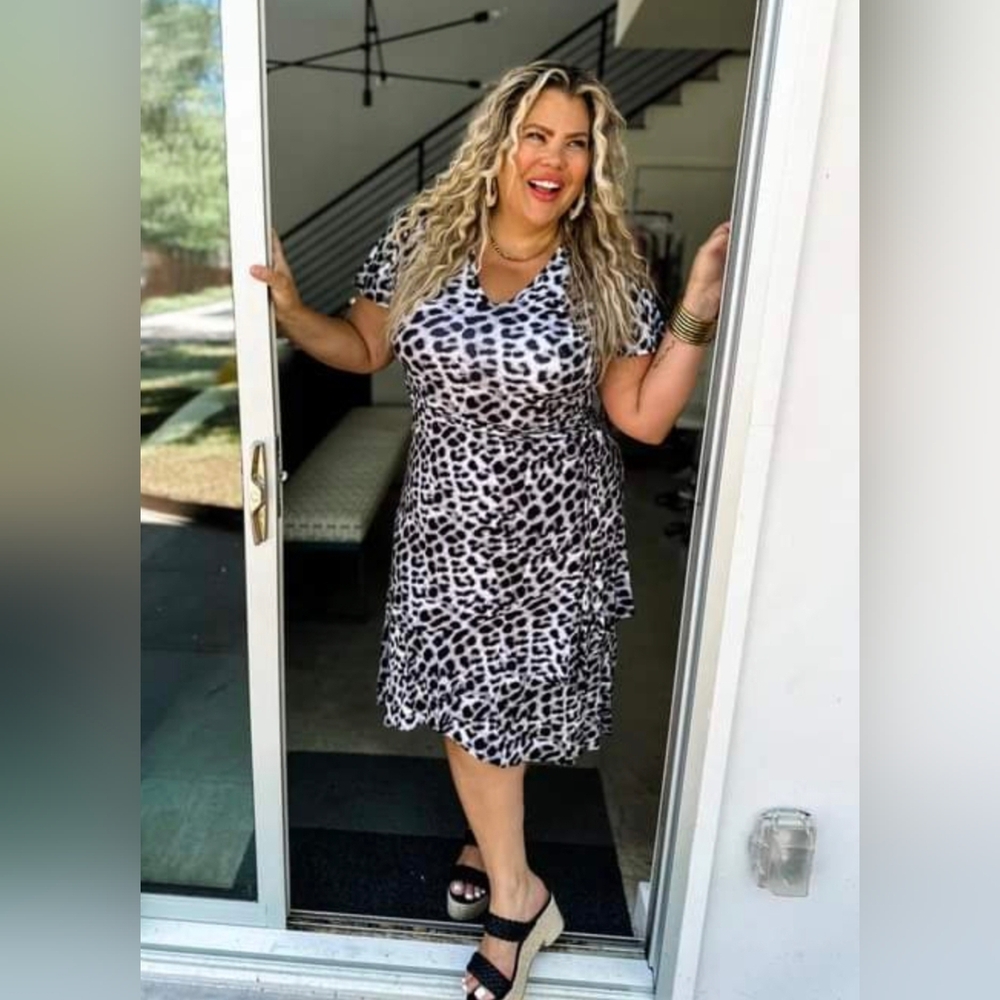 NWT Gray Black Leopard Tiered Hi Low Dress